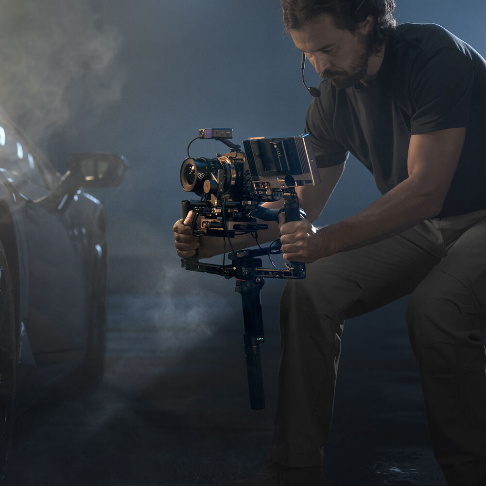 Gimbal DJI RS 4 Pro Combo (IMPORTADO) 11