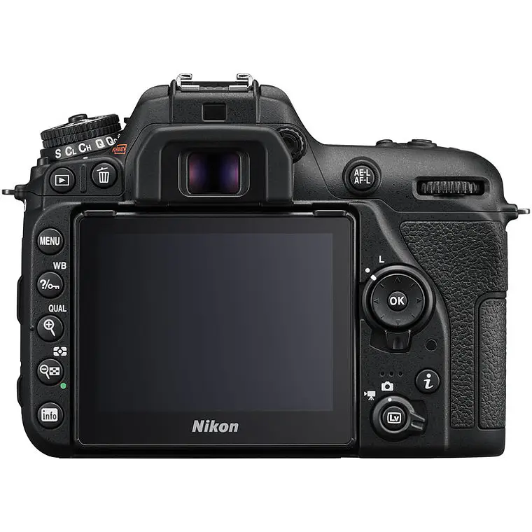 Kit Cámara Nikon D7500 con Lente 18-140 f/3.5-5.6G ED VR (IMPORTADO) 3