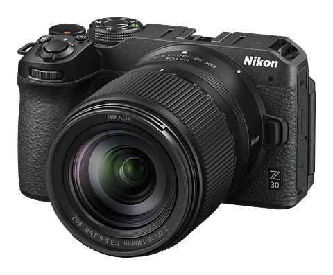 Kit Cámara Nikon Z30 con Lente Nikon 18-140mm f/3.5-6.3 VR (IMPORTADO)