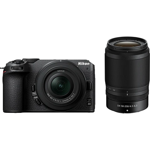 Cámara Nikon Z30 con Lentes Nikon 16-50 mm y 50-250 mm. (IMPORTADO)