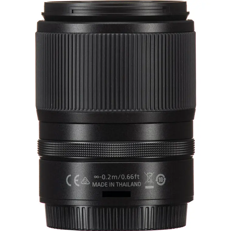 Kit Cámara Nikon Z30 con Lente Nikon 18-140mm f/3.5-6.3 VR (IMPORTADO) 11