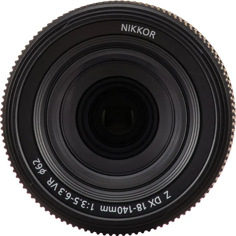 Kit Cámara Nikon Z30 con Lente Nikon 18-140mm f/3.5-6.3 VR (IMPORTADO) 13