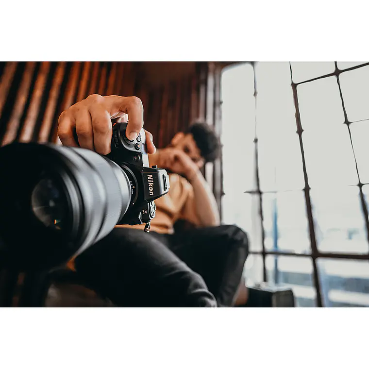 Cámara Mirrorless Nikon Z8 - Body (IMPORTADO) 10