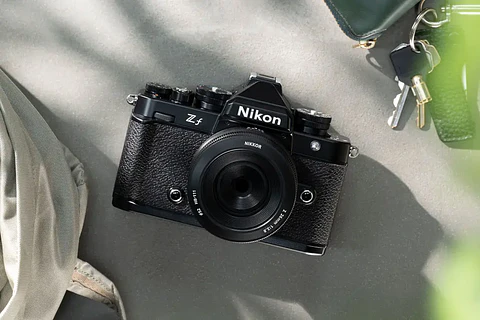 Cámara Mirrorless Nikon Z F Body - Negro (IMPORTADO)