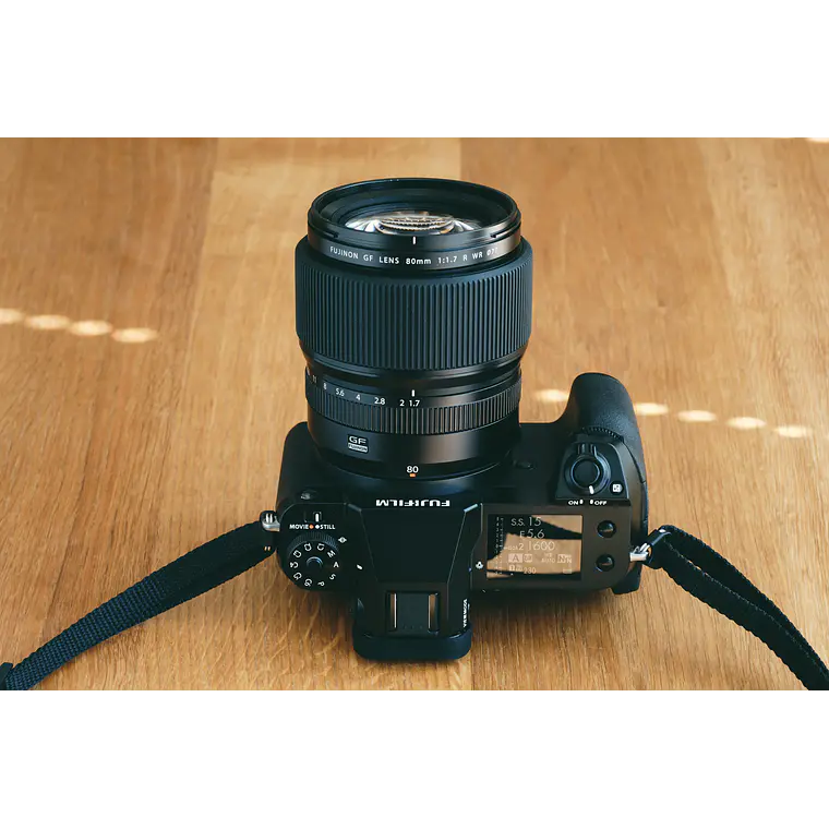Lente FUJIFILM GF 80mm f/1.7 R WR (IMPORTADO) 12