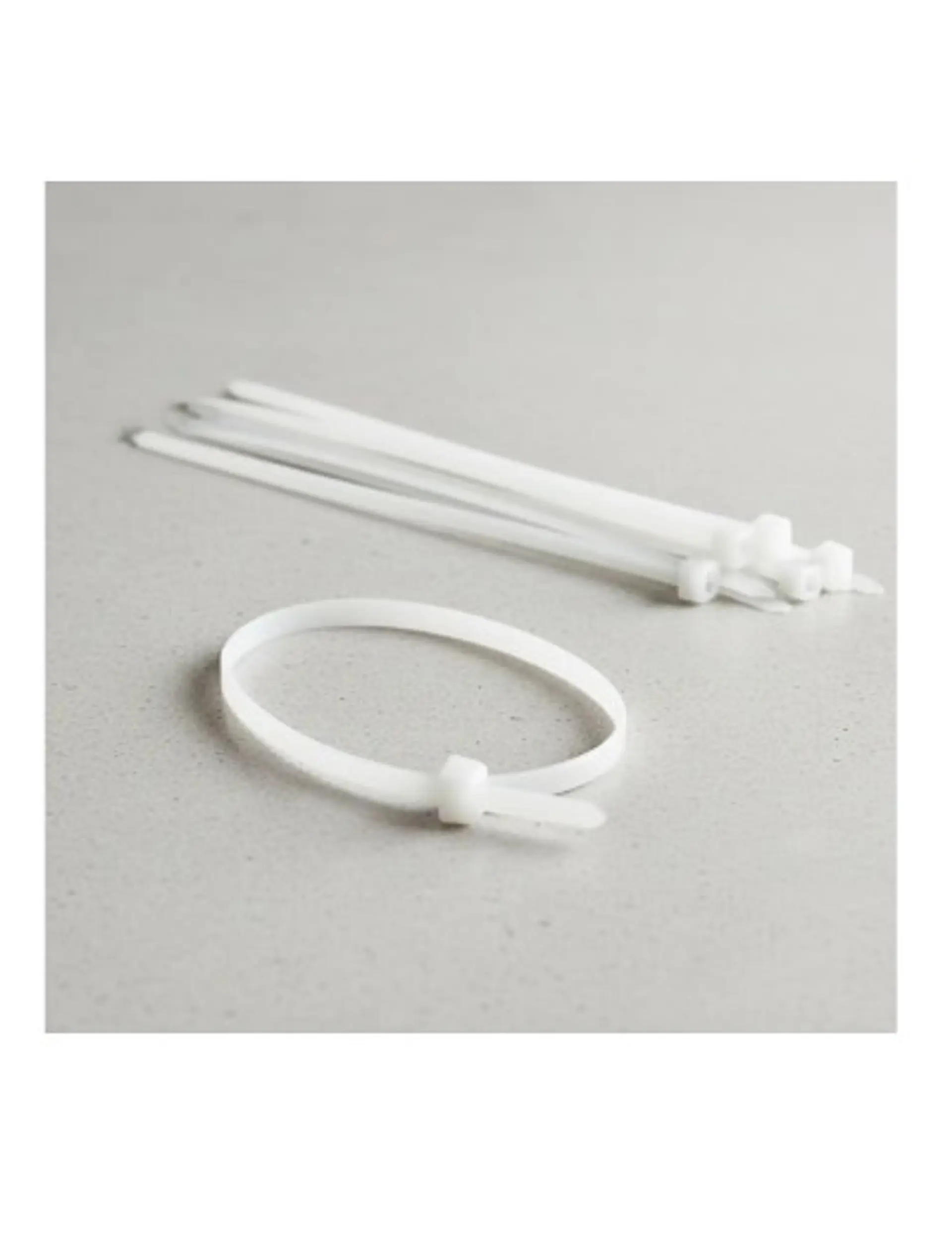 AMARRA PLASTICA BLANCA 200X3.6 4