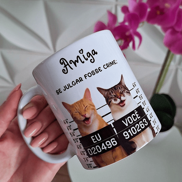 Arte para Caneca Amiga se julgar fosse crime Arquivo em Png