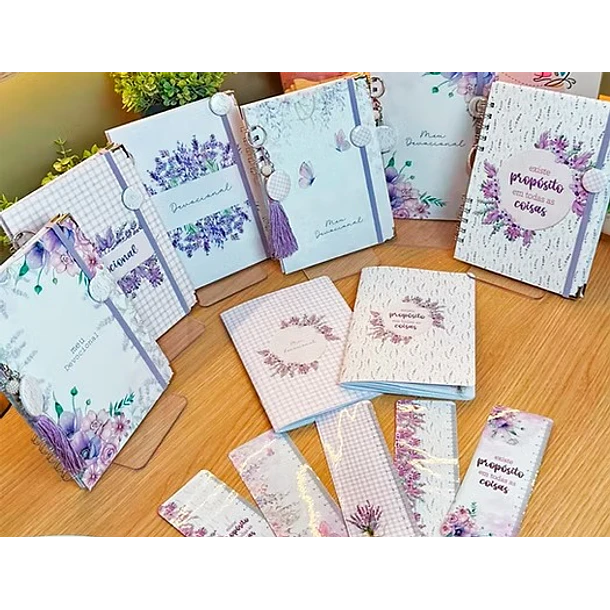 Arquivo Coletiva Devocionais Lavanda