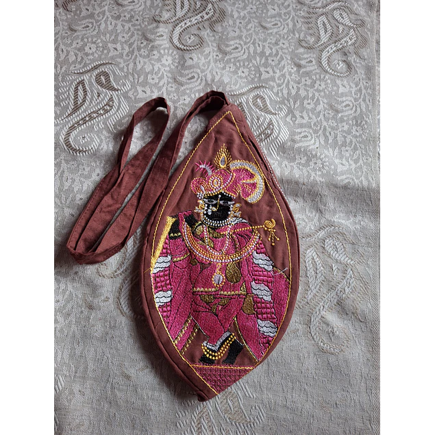 Bipas bordada - diseño Radha Raman