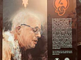 Plumas Címbalos y Tambores-Srila Atulananda Swami