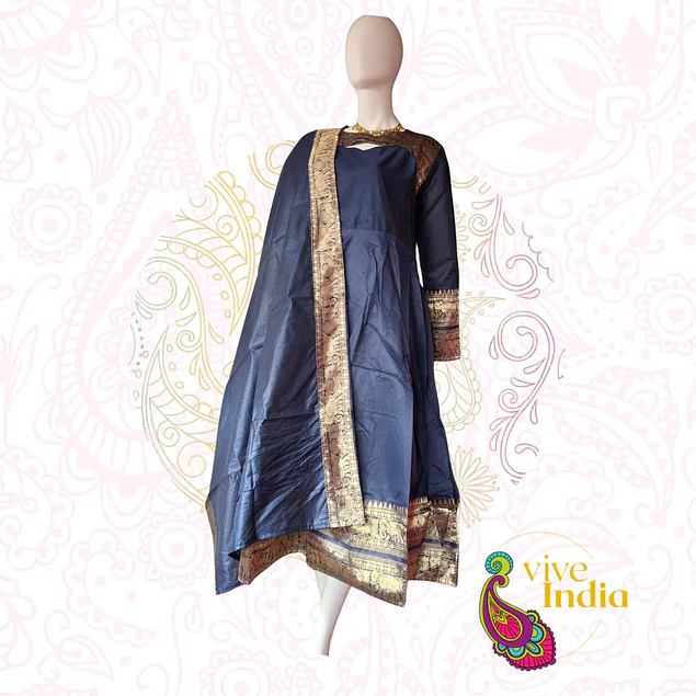 Vestido tipo anarkali + Velo - talla "M"