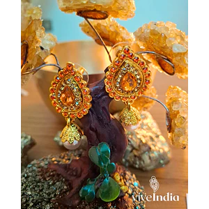Aros gotas medianas-piedra roja con perla blanca