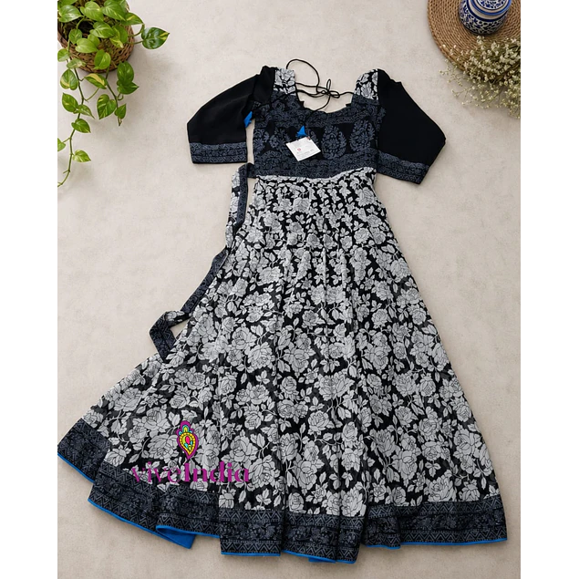 Anarkali seda - talla "XL"