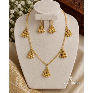 Set 2 piezas collar + aros - jumkas doradas