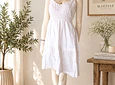 Vestido corto de algodón bordado