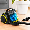 Aspirador trenó Conga PopStar 3000 X-Treme de 800 W. Multi ciclónico sem saco. Capacidade máxima do depósito até 4 L com filtragem de alta eficiência e tubo telescópico metálico. Inclui 3 acessórios.