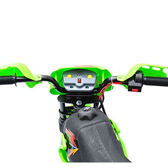 Mota elétrica infantil com bateria com rodinhas de apoio – cor: verde – material pp