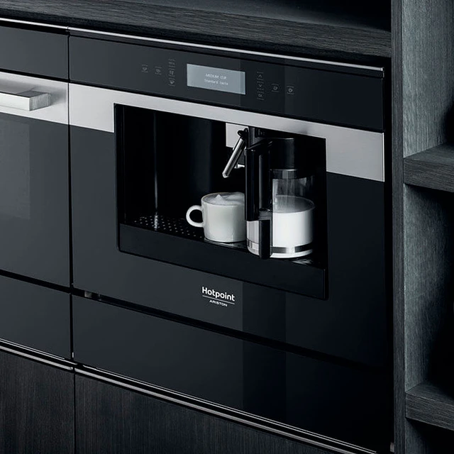 Máquina de café Hotpoint CM9945HA, de encastre