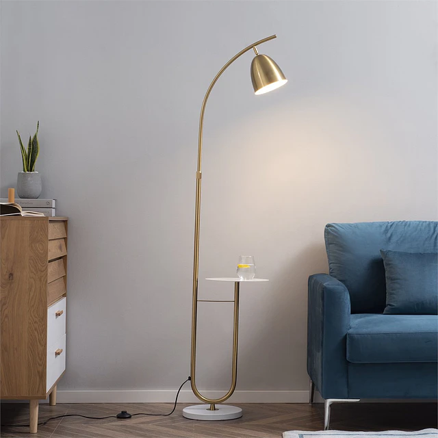 Candeeiro de Pé Vintage com Mesa Auxiliar Suporte para Lâmpada E27 Máx. 40W e Interruptor de Pé para Sala de Estar Dormitório Estúdio 30x44x177cm Dourado