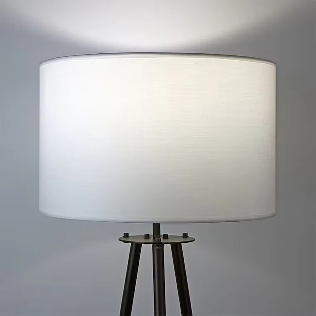 CANDEEIRO DE PÉ (SALA) VINTAGE 3 PÉS E27 60W 65x159cm EDM