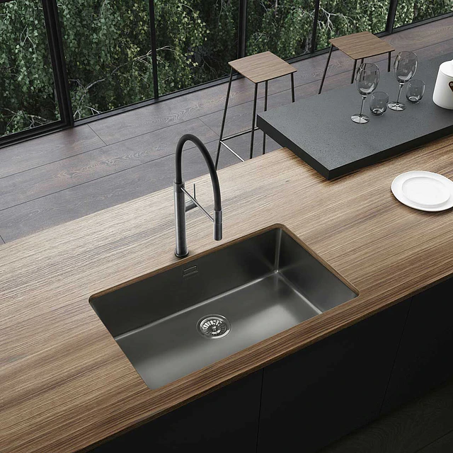 Misturadora, Inox preto, com duche MID6DKX