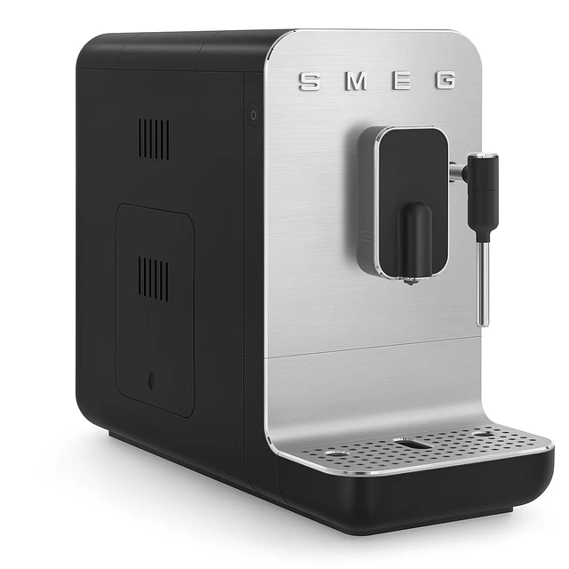 Máquina de café automática com vapor, Collezione, Preta BCC12BLMEU