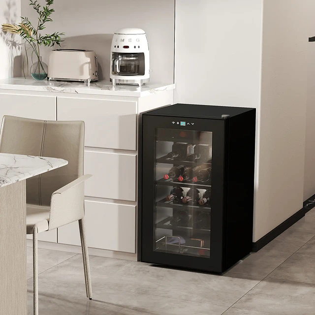 Cave de Vinho para 24 Garrafas 65L com Luz LED Interior Ecrã Tátil Digital Contolo de Temperatura Porta de Vidro e 5 Prateleiras Preto
