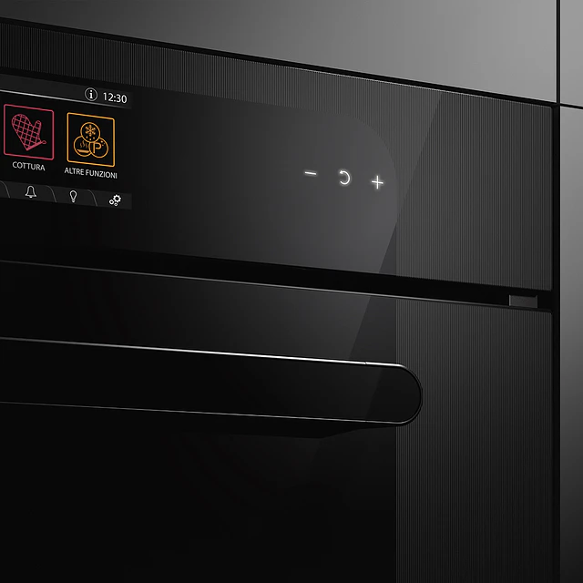 Forno Combinado com vaporeira, Musa, 60 cm, Preto, A++, VaporClean, N° funções: 20, Smart cooking: Sim, Programas automáticos: 150, SO6204S4PB
