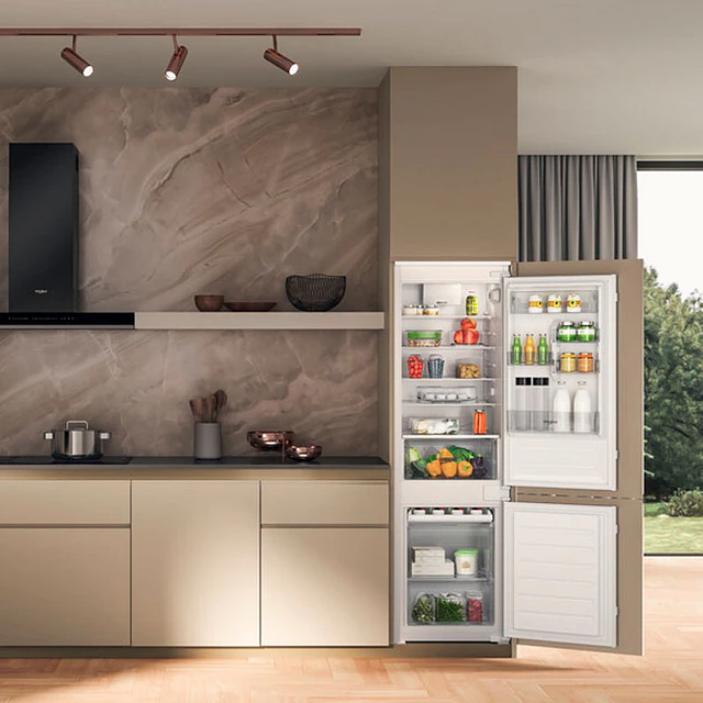 Combinado Whirlpool WHC18D031A1