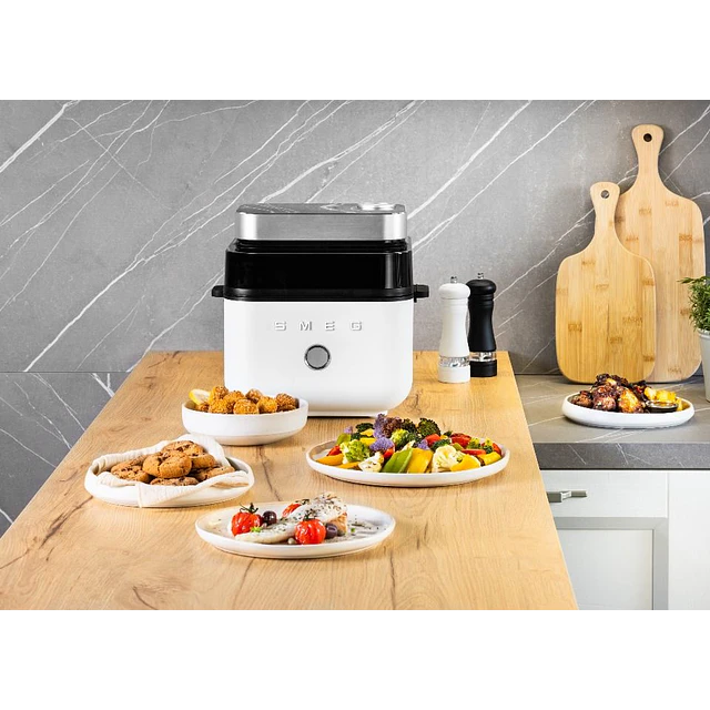 Air Fryer Smeg, 7L, Branco mate AFC01WHMEU