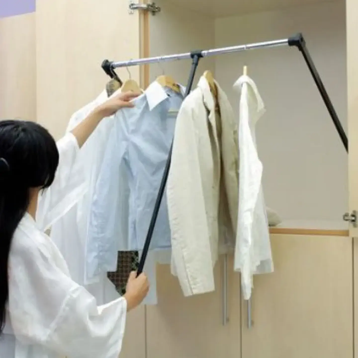 Perchero Extensible y Rebatible BASE COMPONENTES 1