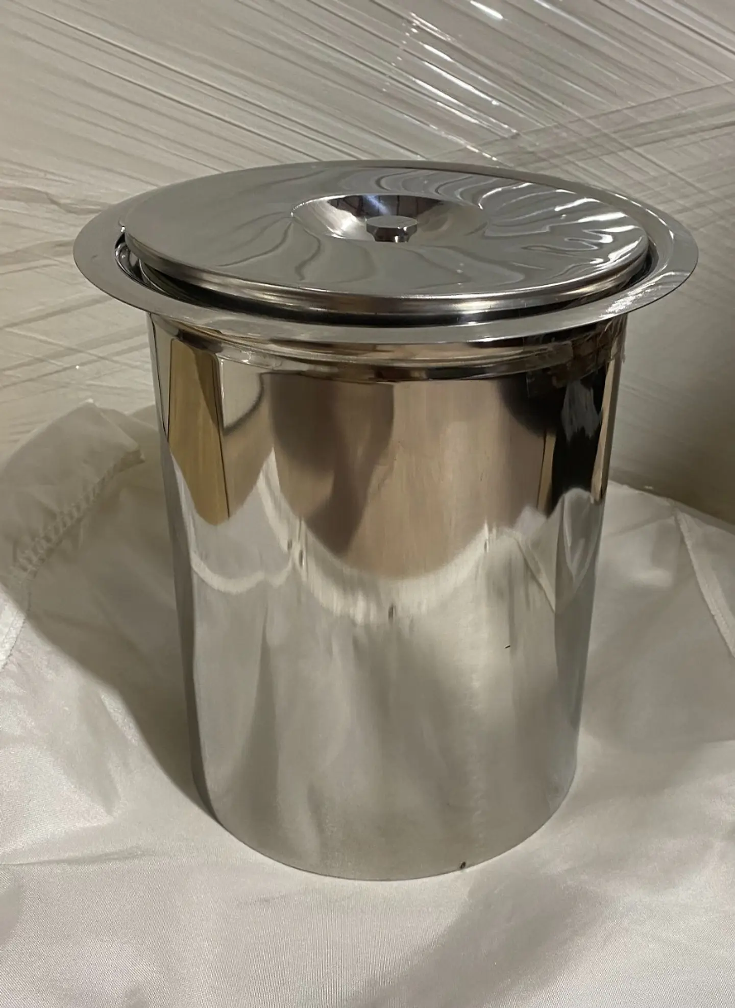 Basurero Embutible 2