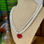 Collar de Perlas con Corazón 3D