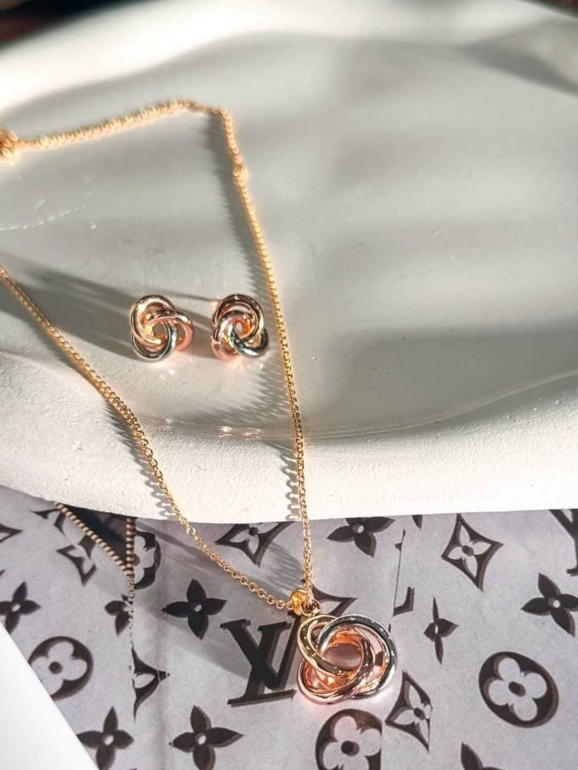 conjunto enlaçado três banhos 2