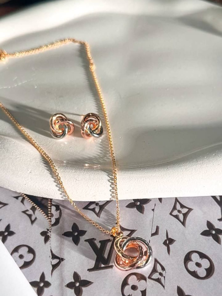 conjunto enlaçado três banhos 2