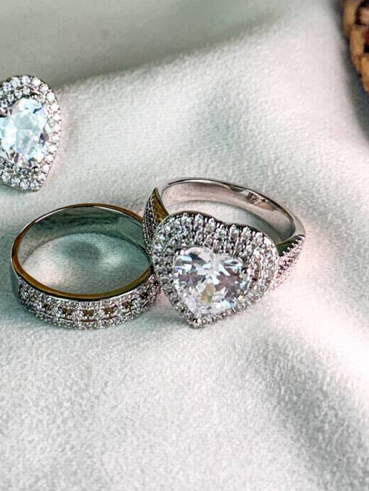 Anel Coração Zirconia G cravejado 1