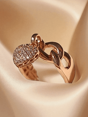 Anel pingente coração cravejado