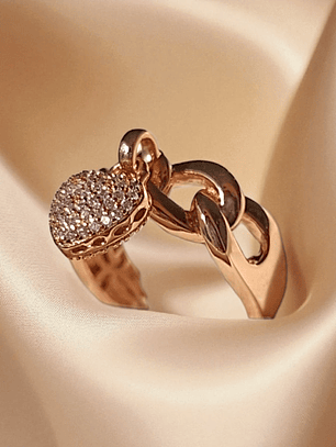 Anel pingente coração cravejado