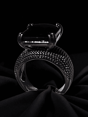Anel zirconia negra quadrada