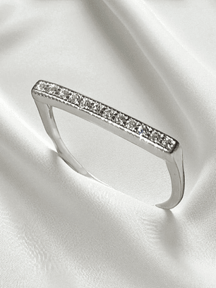 Anel filete cravejado