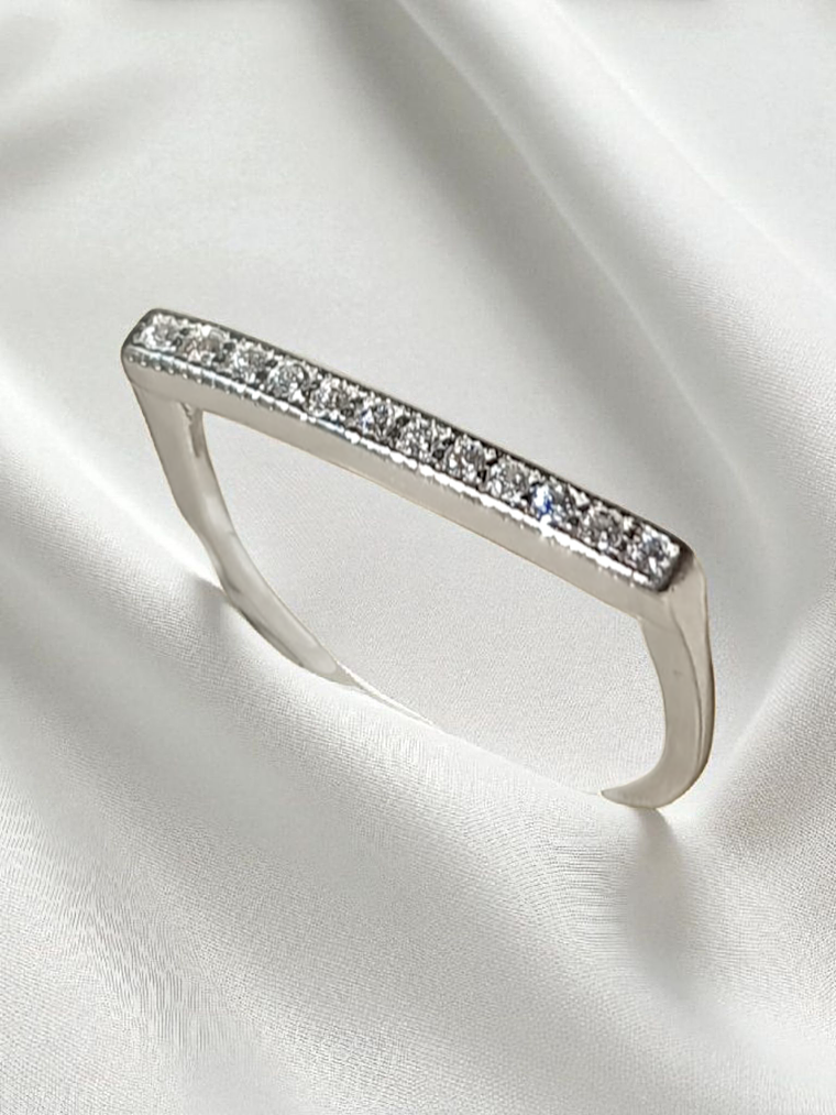 Anel filete cravejado 1