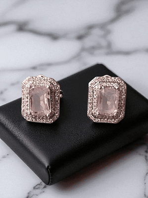 brinco quadrado pedra rosa