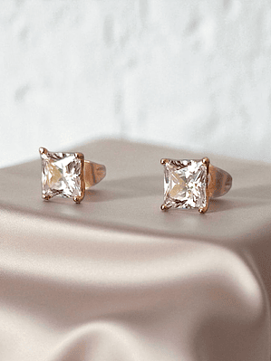 Brinco zirconia quadrada 