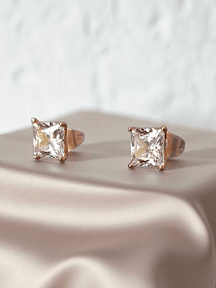 Brinco zirconia quadrada 