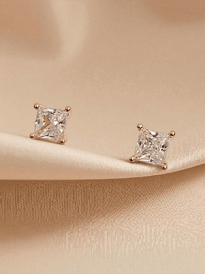 brinco zirconia quadrada