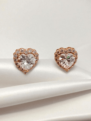 Brinco coração zirconia