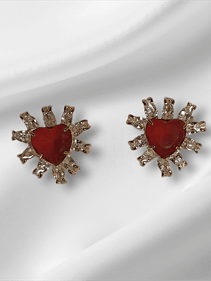 Brinco coração vermelho