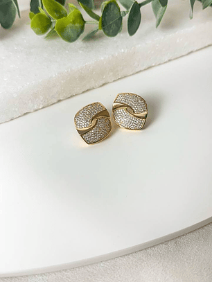 BRINCO ENTRELAÇOS CRAVEJADO