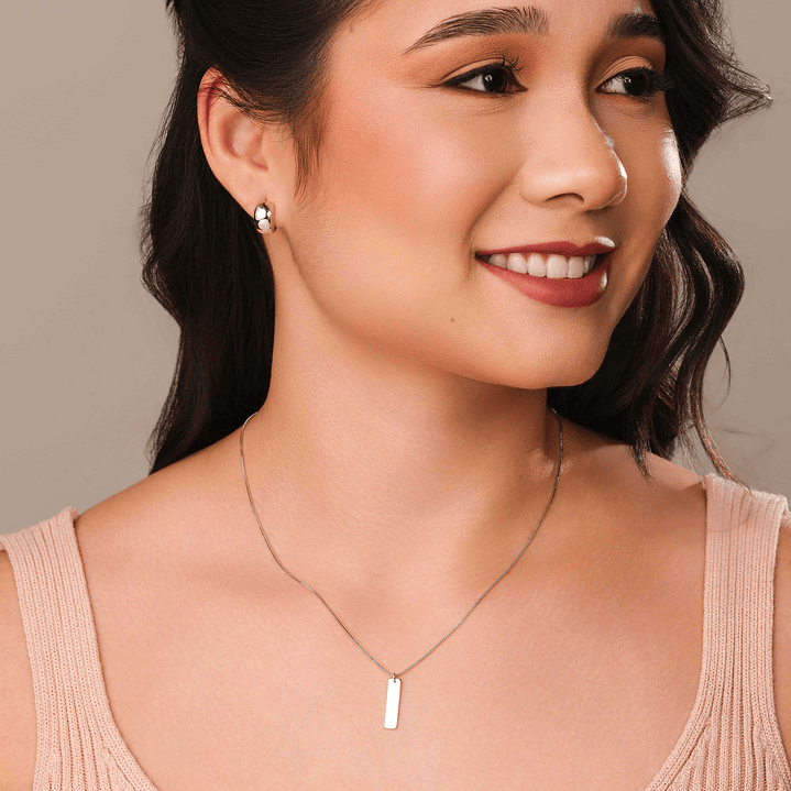 COLAR PINGENTE RETO 4