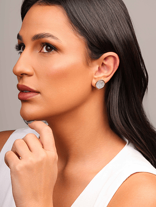 Brinco redondo com zirconia